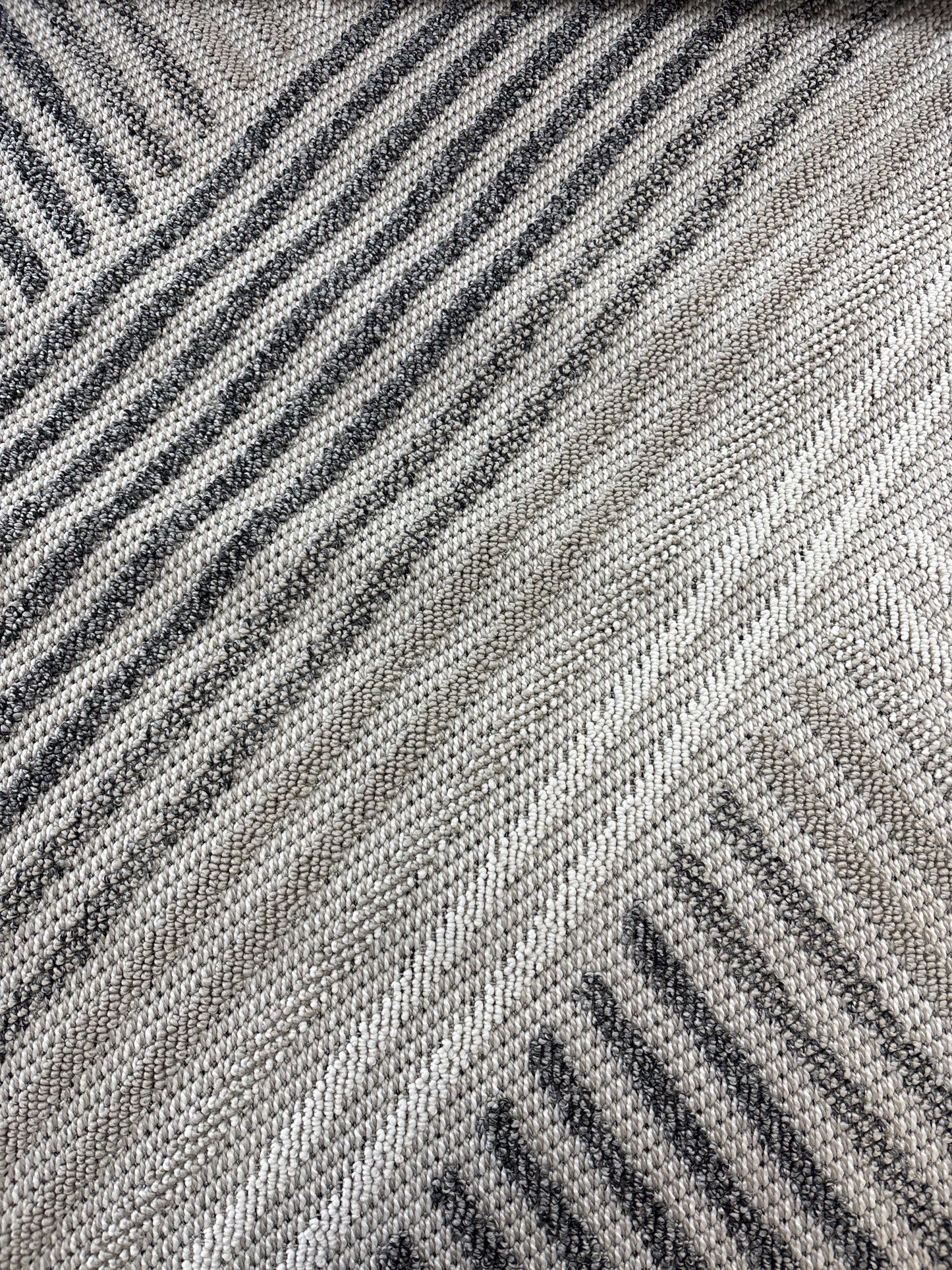 Bade 5’x8’ Area Rug