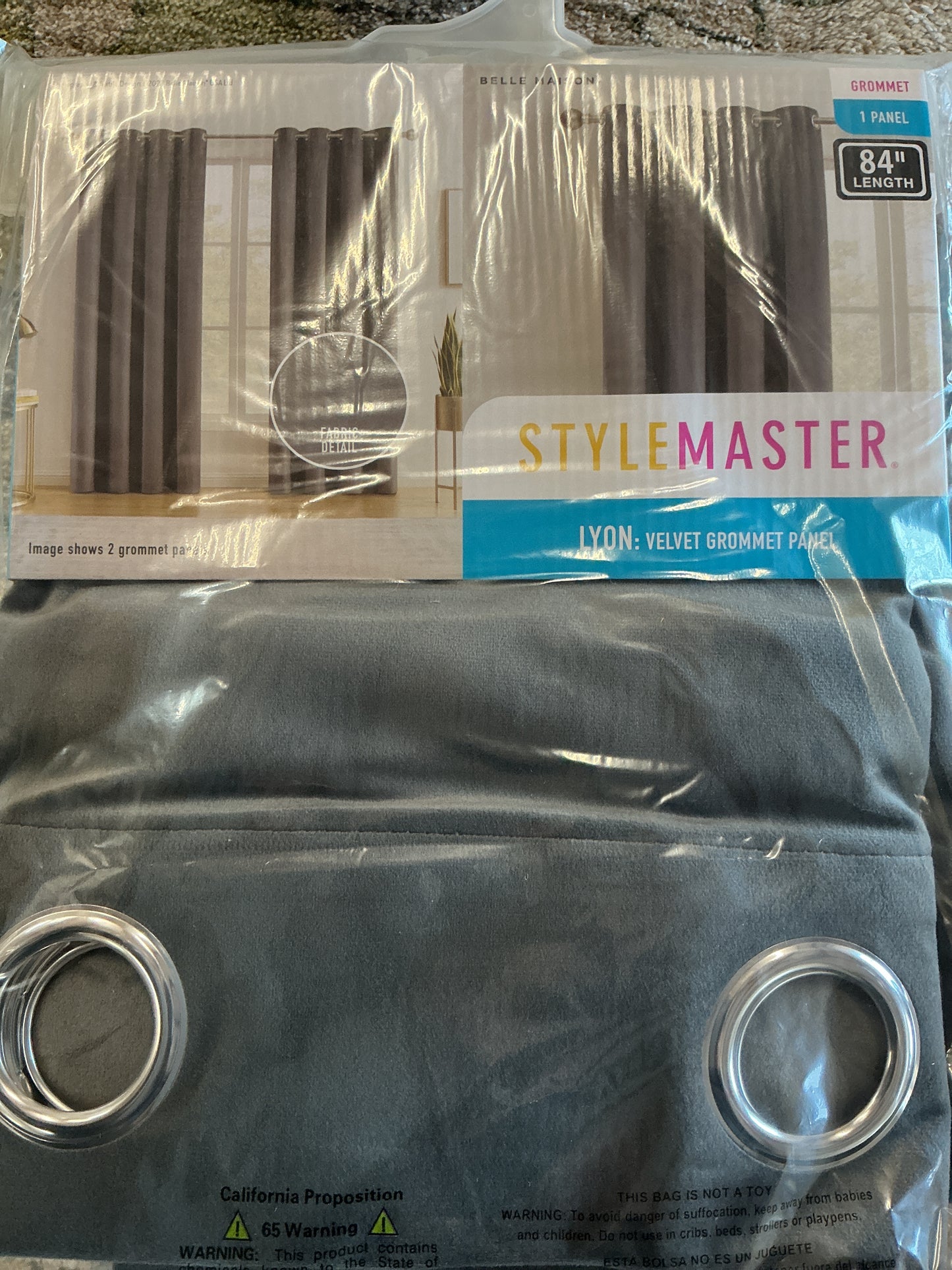 Stylemaster Lyon Velvet Panel