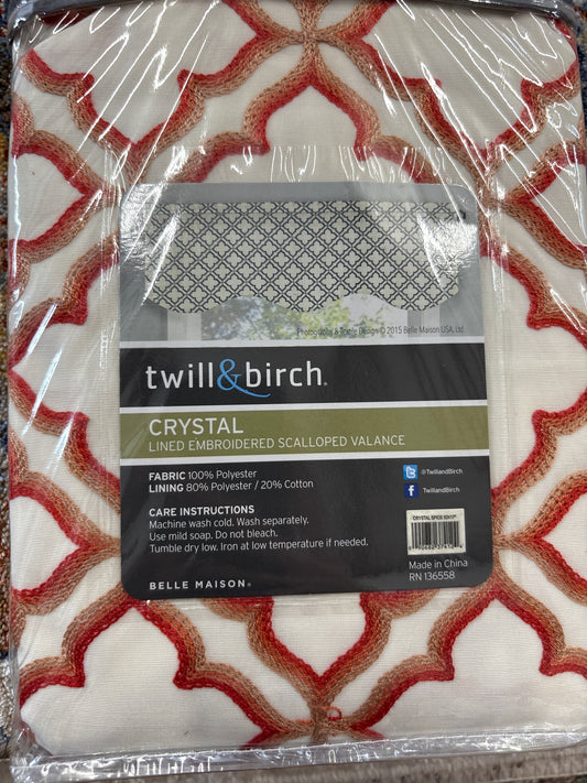 Twill&Birch Crystal Lined Embroidered Scalloped Valance