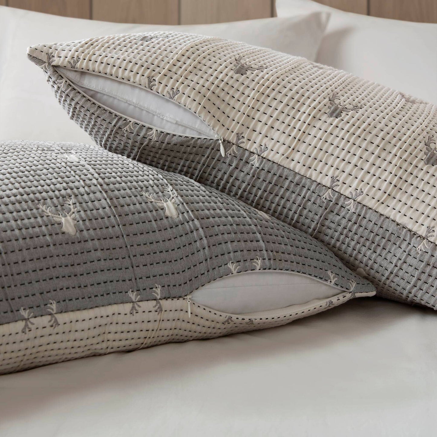 3 Piece Reversible Rustic Coverlet Set, Grey