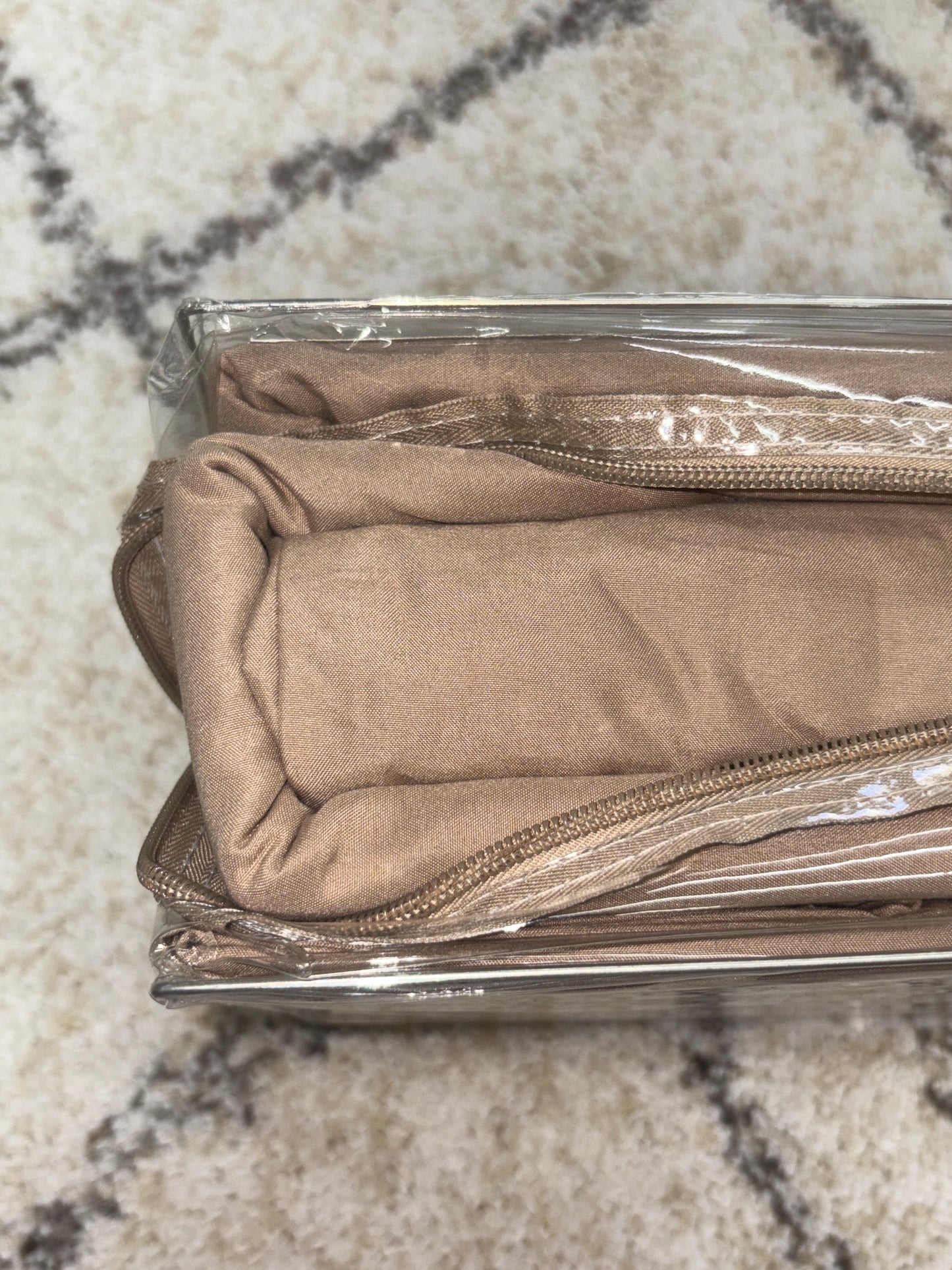 Bellagio Collection 2100 Series Egyptian Comfort Sheet Set