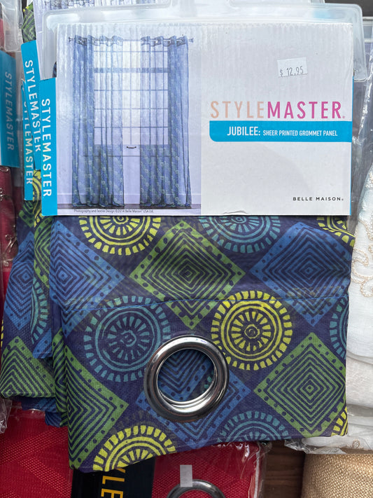 StyleMaster Sheer Printed Grommet Panel