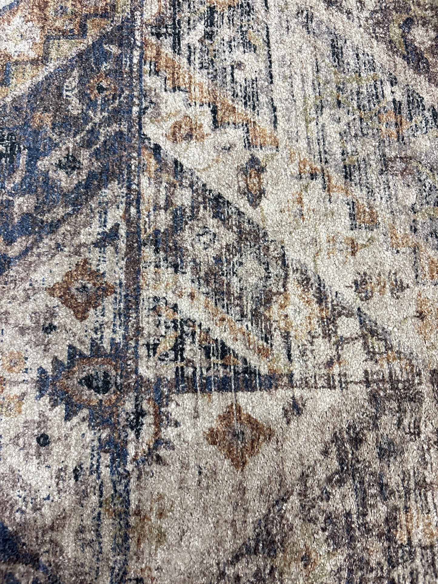 Dalyn Rug Company PB52 5’x8’ Area Rug