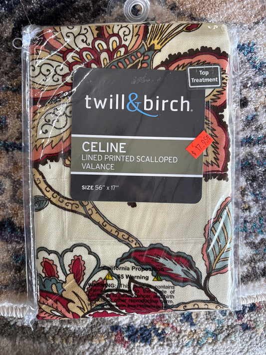 Twill&Birch Lined Printed Scalloped Valance