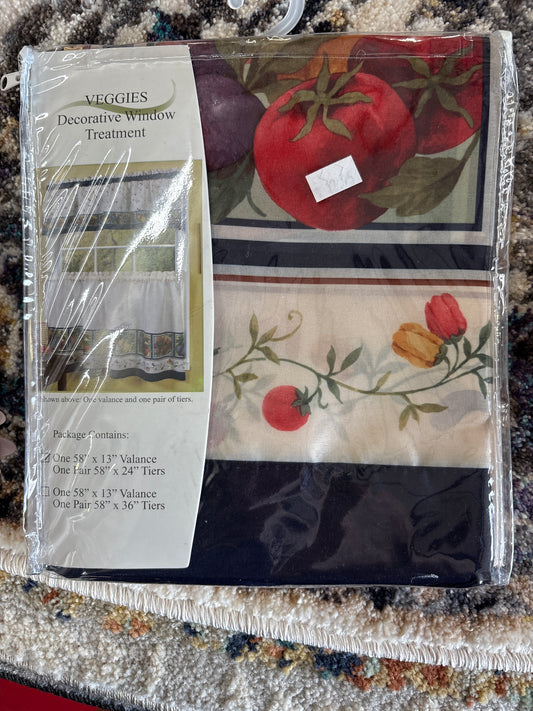 Veggies Decorative Window Treatment