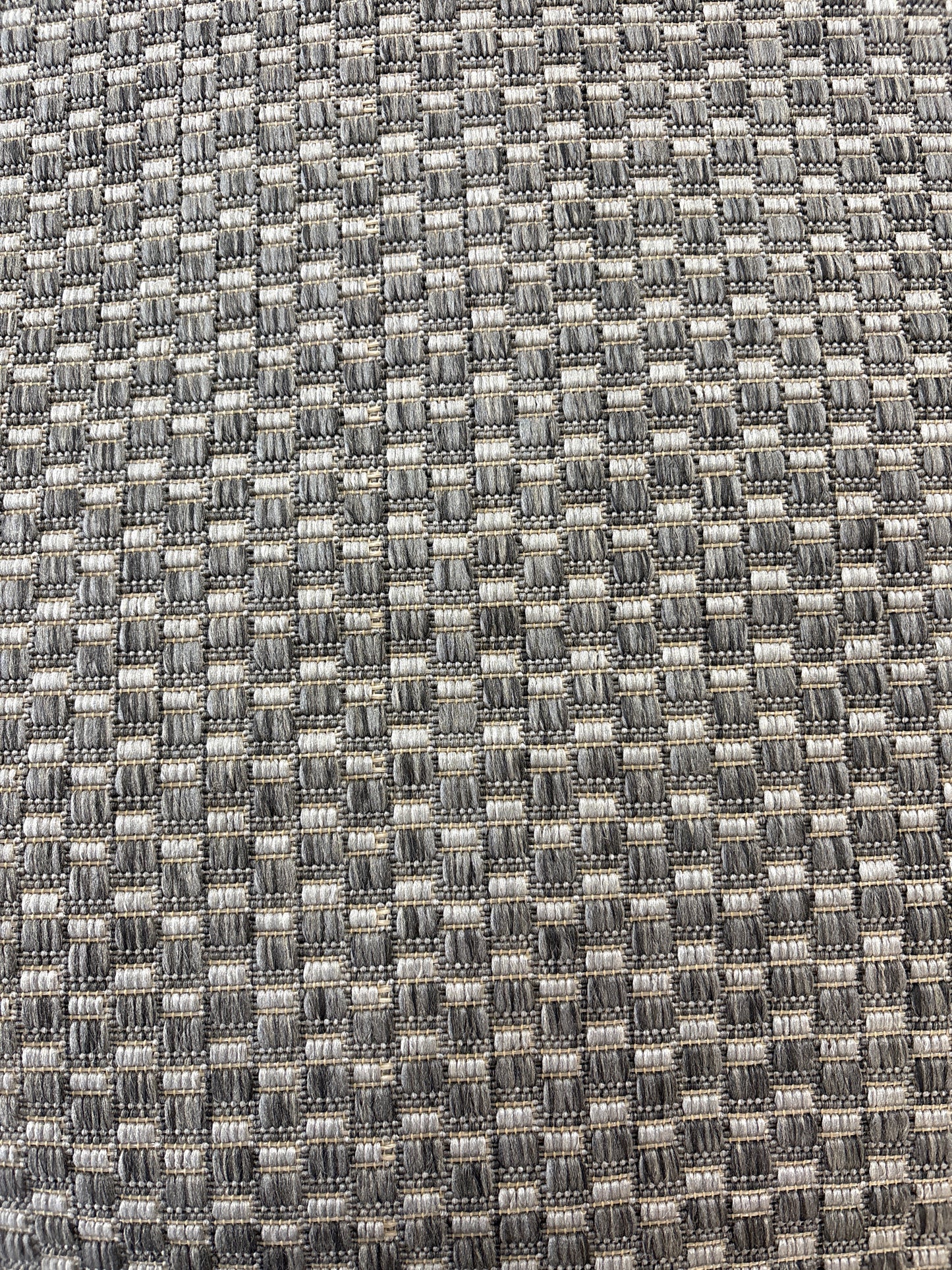 Mohawk Home 5’x8’ Indoor/Outdoor Patio Rug