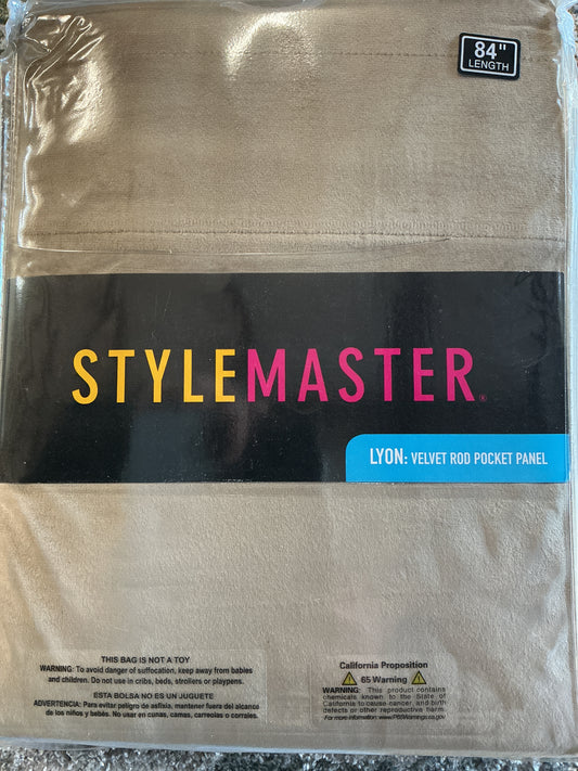Stylemaster Lyon Velvet Panel
